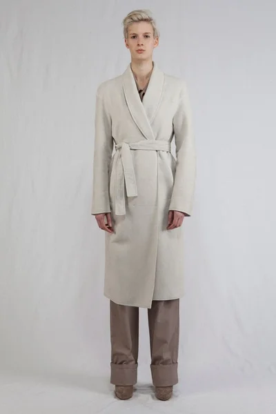 Look 19